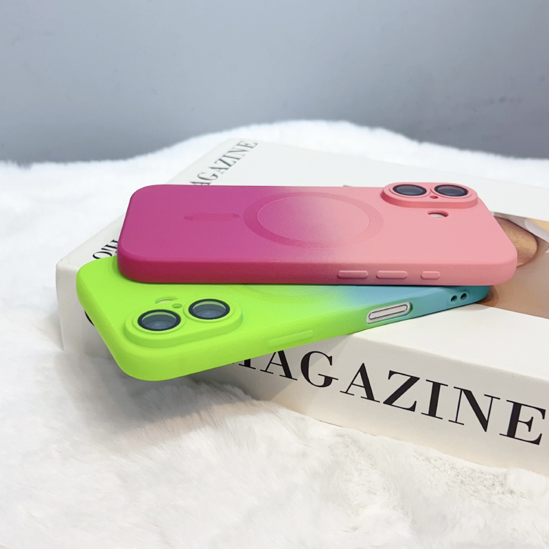 Роскошный чехол для iPhone 18, – обзор и цена Liquid Silicone Magnetic Phone Case